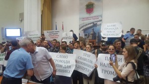“Прекратите боевые действия с обеих сторон”: мэр Запорожья о конфликте вокруг строительства ТРЦ