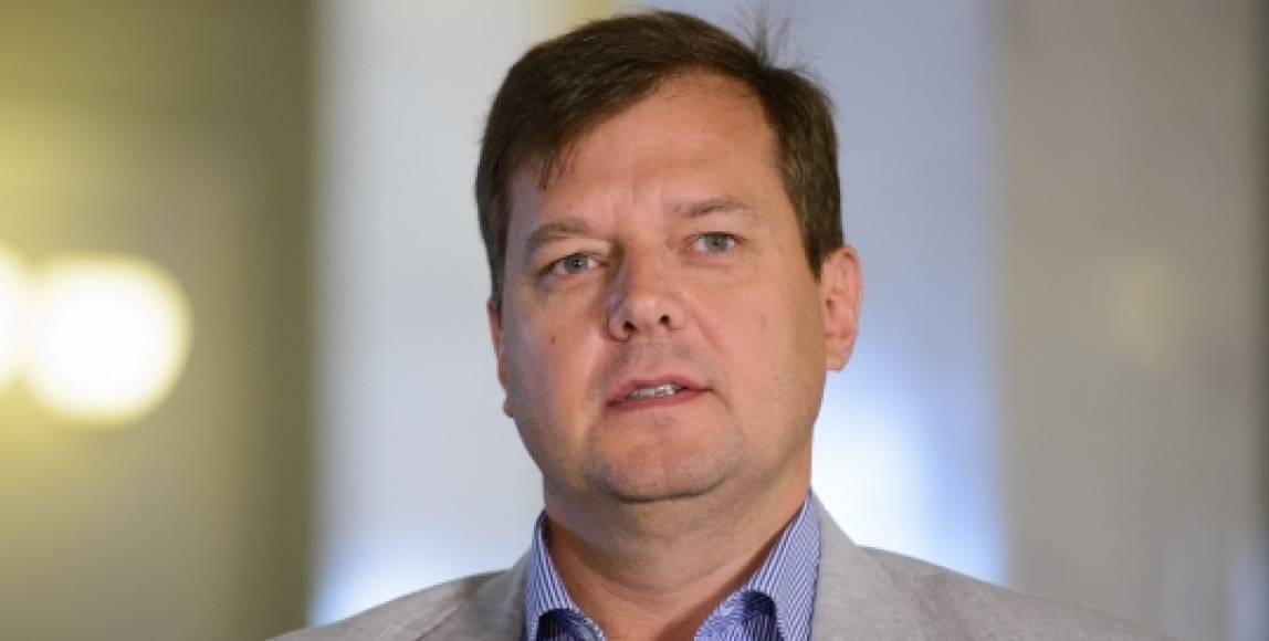 5926b55af00f4-61846de5e10053b27a56f221248ac6cd_1200