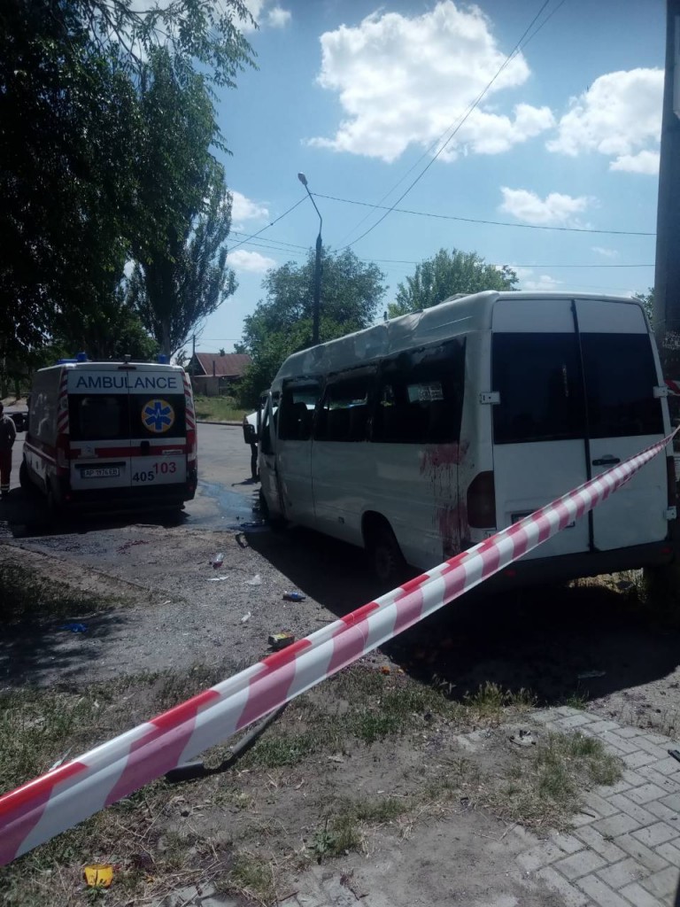 ДТП с маршруткой в Запорожье: одна из пострадавших умерла