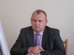Взятка в 1500 долларов: в Запорожской области начался суд над руководителем прокуратуры