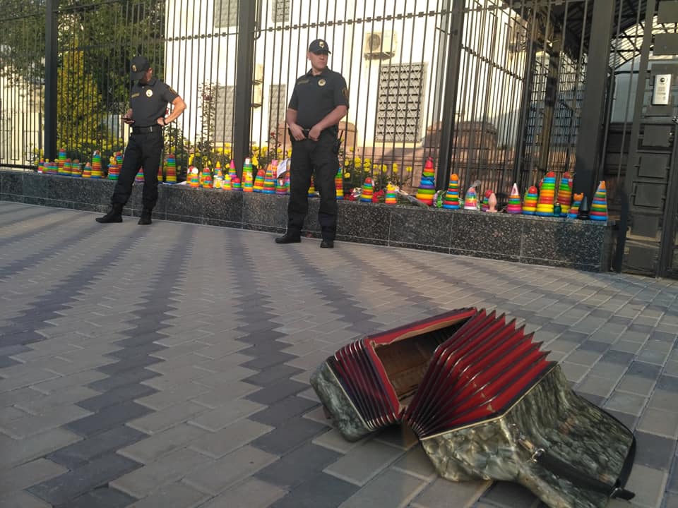 40502854_10205039557585754_2718193688202182656_n