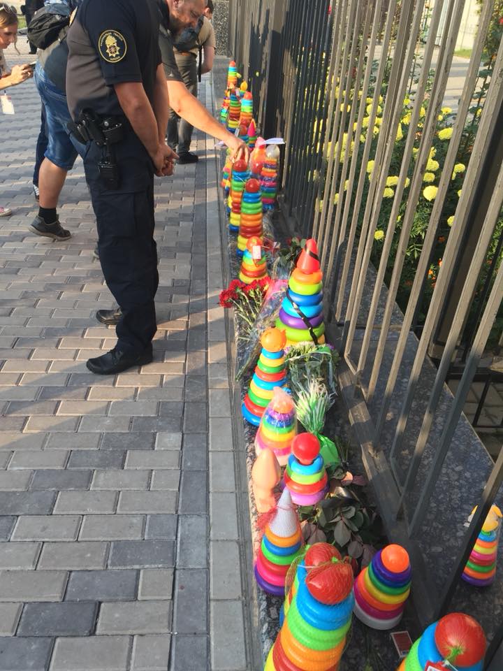 40593991_330982207642459_8492231945806151680_n