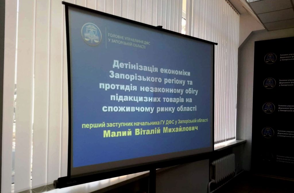 43471303_1954766048153832_2970762452679000064_n