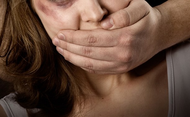 В Запорожской области военнослужащий изнасиловал женщину