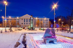 Новый год-2019 в Запорожье: где установят елки и праздничные локации