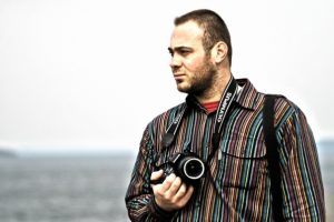 До глубины души: запорожский фотограф стал одним из лучших со своей работой “Уличная торговка” (ФОТО)