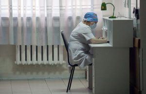 После футбола началась сильная боль: в Запорожье пытаются поднять на ноги школьника (ФОТО)