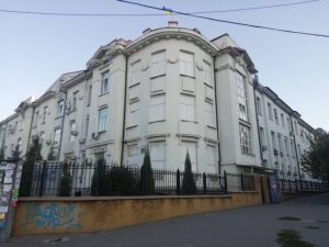 Не все так плохо: запорожанка отметила улучшения в одной из детских больниц города (ФОТО)
