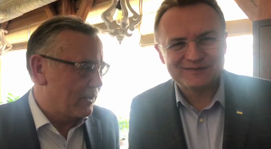 Андрей Садовый снялся с выборов президента и объявил о поддержке Гриценко