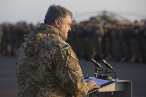 Порошенко назвал циничными заявления “политиканов” о коррупции в “Укроборонпроме” (ПРЯМОЙ ЭФИР)
