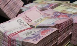 Запорізькі фіскали підрахували, скільки коштів через суд повернули в бюджет