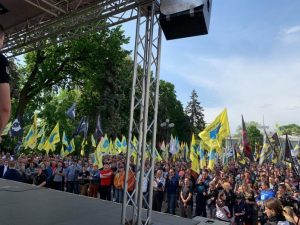 Растаможка евроблях: нардепы выполнили  условие протестующих