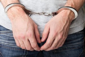 Поиски опасного преступника: запорожская полиция дала ориентировку (ФОТО)