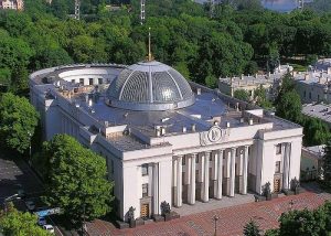 Новые рейтинги: кого украинцы видят Премьером и у кого сколько проходных мест в Раде