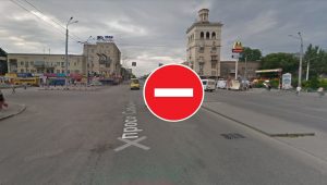 На Металлургов перекрывают движение транспорта (КАРТА)