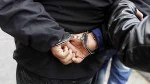 Происшествие с заложницей “Космолота”: в сети опубликовали видео задержания террориста