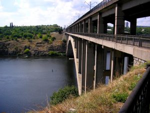 На мосту Преображенского перекроют движение: когда и почему
