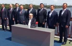 Новый союз на выборы: Партия Кернеса объединилась с “Оппоблоком”