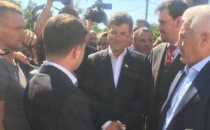 Зеленский об экоциде и миллиардных долгах Запорожья: “Будут местные выборы, выбирайте нормальных людей” (ВИДЕО)