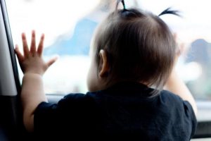 В Запорожской области иномарка вылетела в кювет: пострадал 3-летний ребенок и двое взрослых