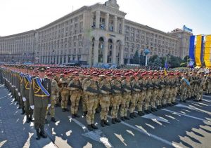 На День Независимости в Киеве таки пройдут военные. Будет Шествие достоинства (ВИДЕО)