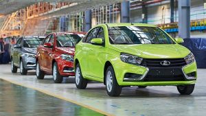Запрет на российские авто: какие машины не заедут в Украину