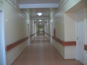 Начались судороги и потеряла сознание: в Запорожской области врачи не помогли 17-летней девочке