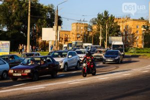 В Запорожье маршрутчики отказываются ездить через  ДнепроГЭС