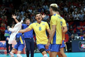 Сенсация: сборная Украины выходит в четвертьфинал чемпионата Европы (ВИДЕО)