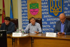 Как иностранцы смогут покупать землю: в Запорожье прошла встреча нардепа Соболева с аграриями (ФОТО)