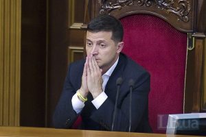 Рейтинг Зеленского за два месяца упал на 21%, – опрос