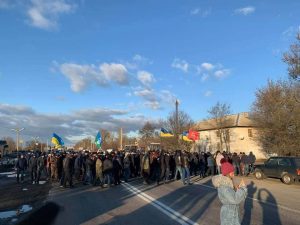 Рынок земли и запорожские “слуги народа”: услышать избирателей все ещё “не на часі”?