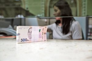 Резко изменят штрафы, пересчитают зарплаты и пенсии: чего ждать от реформы в Украине