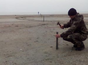 Пришлось менять мерный столб: Молочный лиман радует экологов (ФОТО)