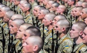 В Украине в армию с 18 забирать будут не всех