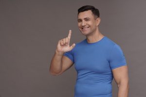 “Работа кипит”: нардеп Тищенко снимал видео в Instagram и не успел проголосовать (ВИДЕО)