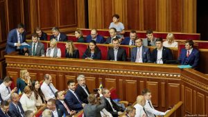 Обнародованы зарплаты министров за январь: кто в “лидерах”