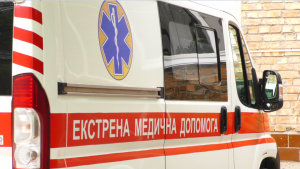 В Запорожье “скорая” не приехала к ребенку с высокой температурой: когда медики не выезжают на вызовы