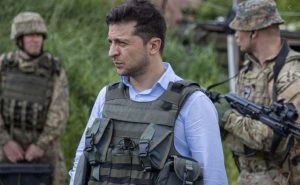 Зеленский назвал циничной провокацией утреннюю атаку российских войск на Донбассе (ПРЯМОЙ ЭФИР)