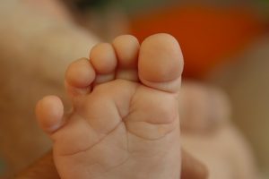 Стало известно о состоянии малышей, у которых подтвердился коронавирус