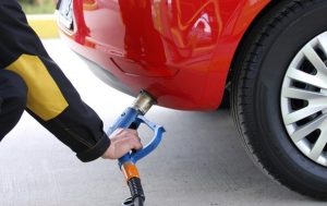 Авто на газу: украинские водители начали платить в 10 раз больше