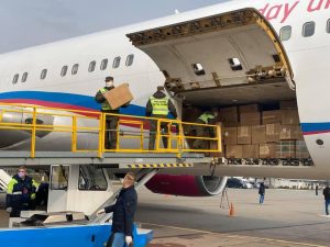 “Love Ukraine”: в каком количестве прибыла новая помощь из Китая (ФОТО)