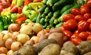 В Україні значно здешевшали популярні овочі