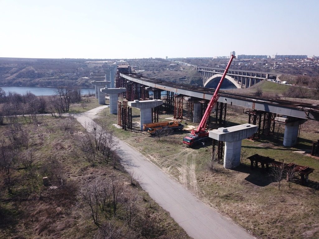 В Запорожье готовятся к  испытаниям и запуску моста между Бабуркой и Хортицей