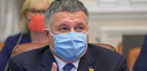 “Могу предположить и надеяться” – Аваков дал новый прогноз, когда Украина оправится от эпидемии