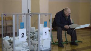 Перенос местных выборов: “слуга” объяснил ситуацию