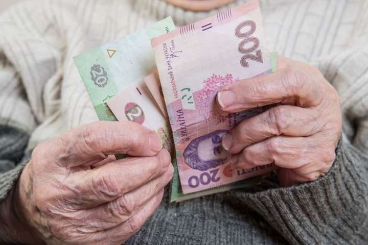 Перерахунок пенсій: хто з грудня отримає на 660 грн більше