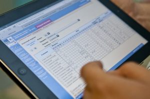 Онлайн-дневники и смешанный тип образования: планы реформ в школах на сентябрь