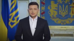 Зеленский пообещал 1000 гривен всем, у кого есть две прививки от COVID -19