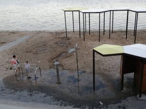 Дорогой песок на новом запорожском пляже заражен кишечной палочкой